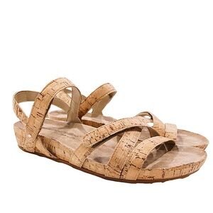 Walking Cradles Wc Pool Women Strappy Sandal In Gold Cork